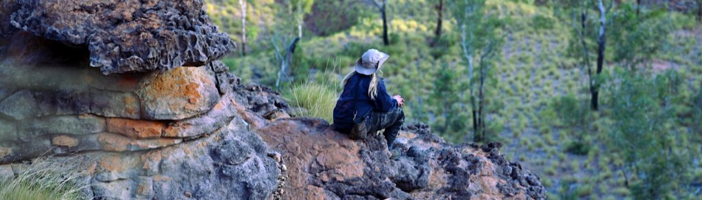 keep river national park rock escarpment woman sitting overlooking view