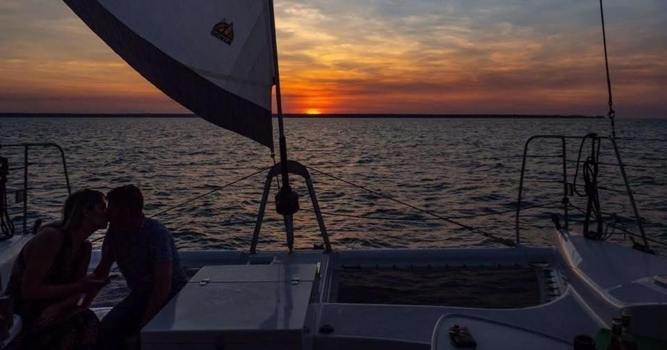 Sunset Sailing Cruise in Darwin