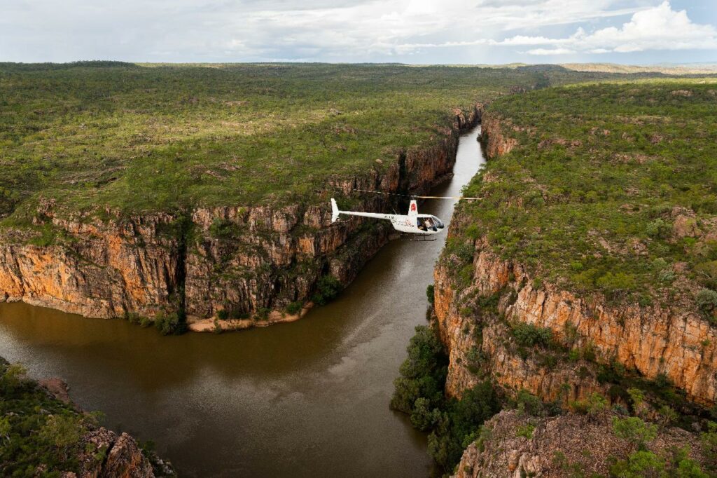 gorge scenic flight